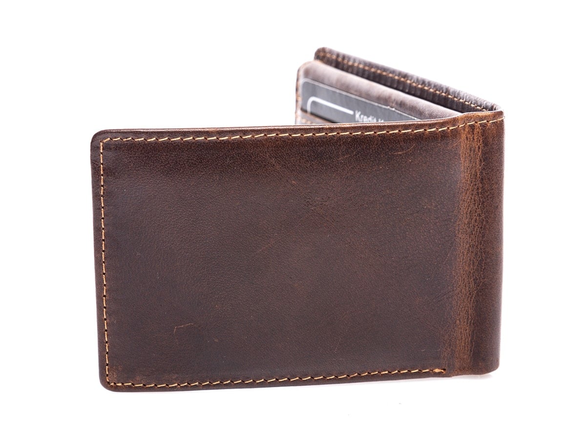 fe0172de6934e041583bb6de106d441e