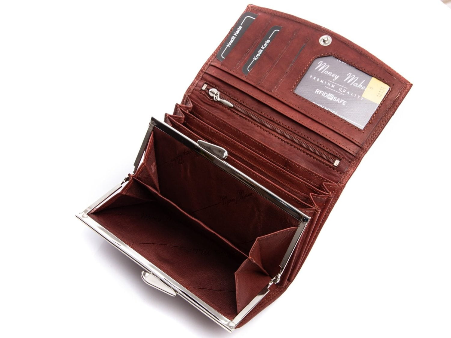 ac7af394c2e220c42cc69c5c2243ae7d