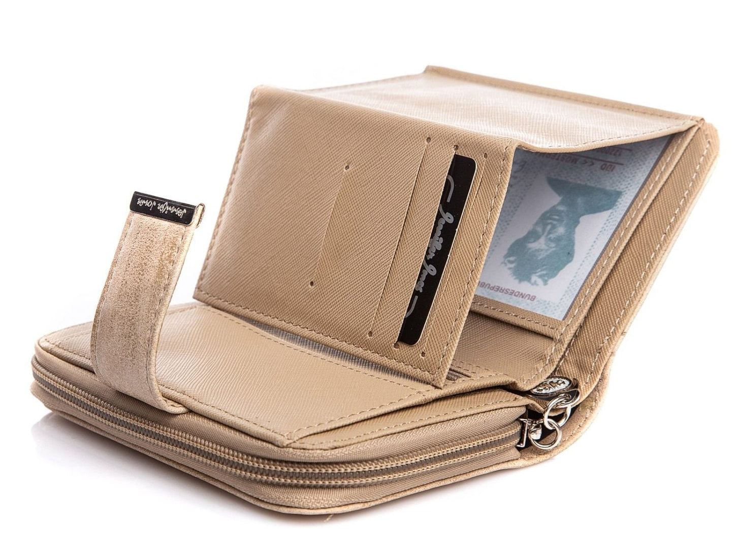 23c07f474044138b42e32a53f7351347