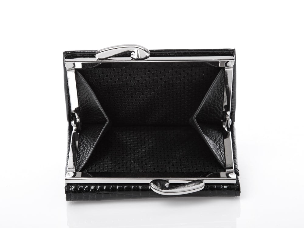 Portfel damski czarny skórzany z biglem na bilon 9x7.5 cm