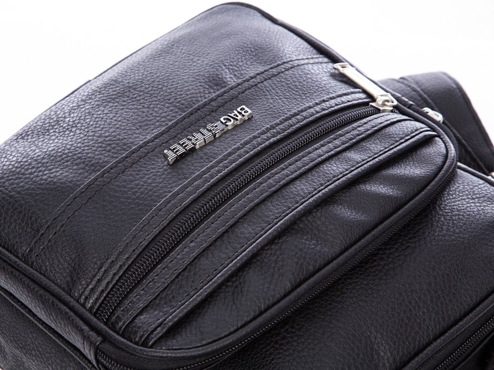 Torba męska czarna Bag Street na ramię eko skóra 22,5x21 cm z kieszeniami