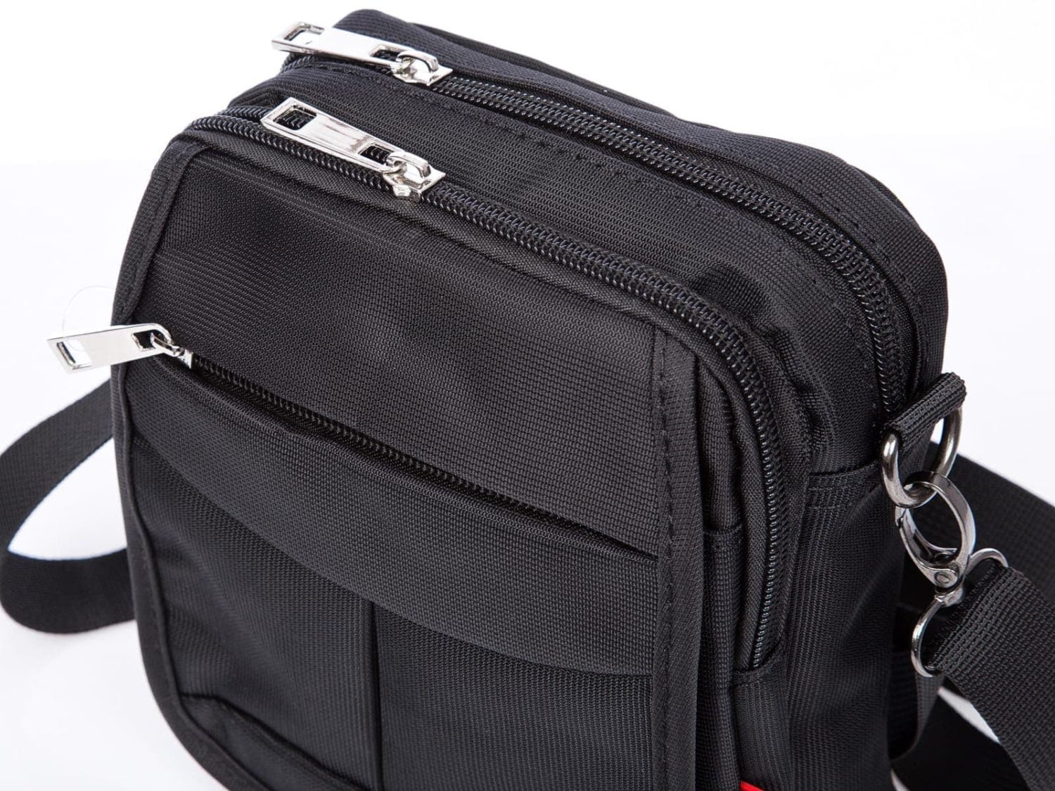 5889ee04c825d59e08cbd8d74b247712