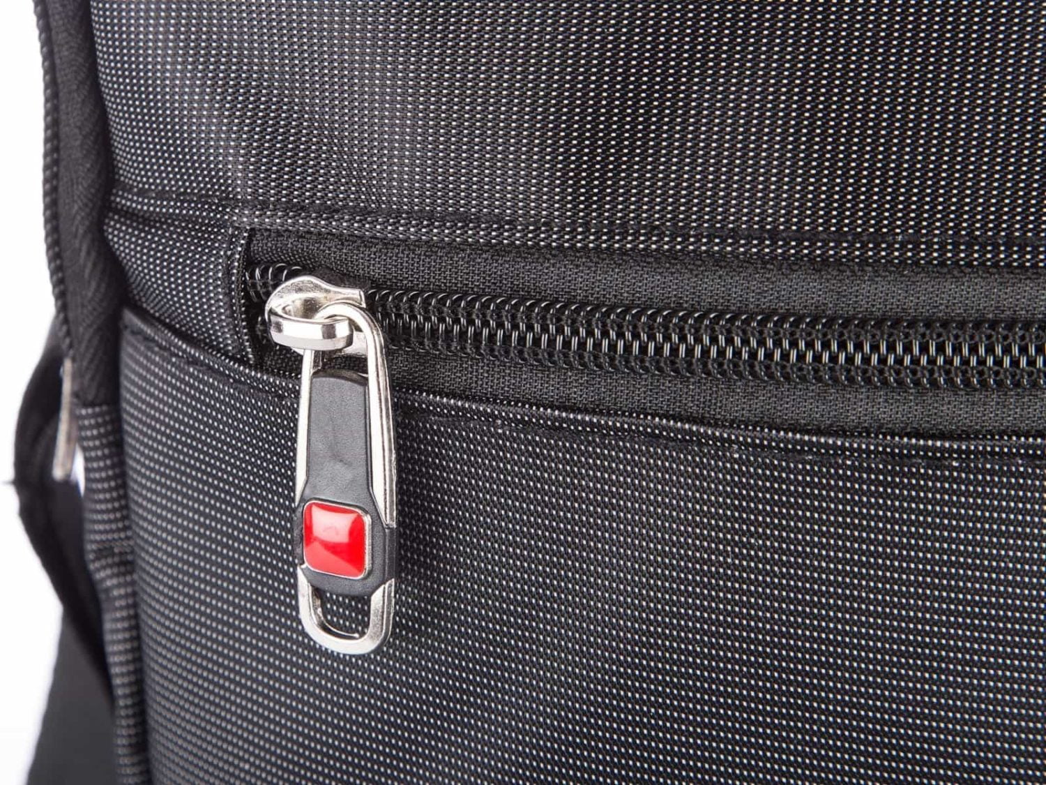 f8df35215dadca78e95b4f9ec42b3866