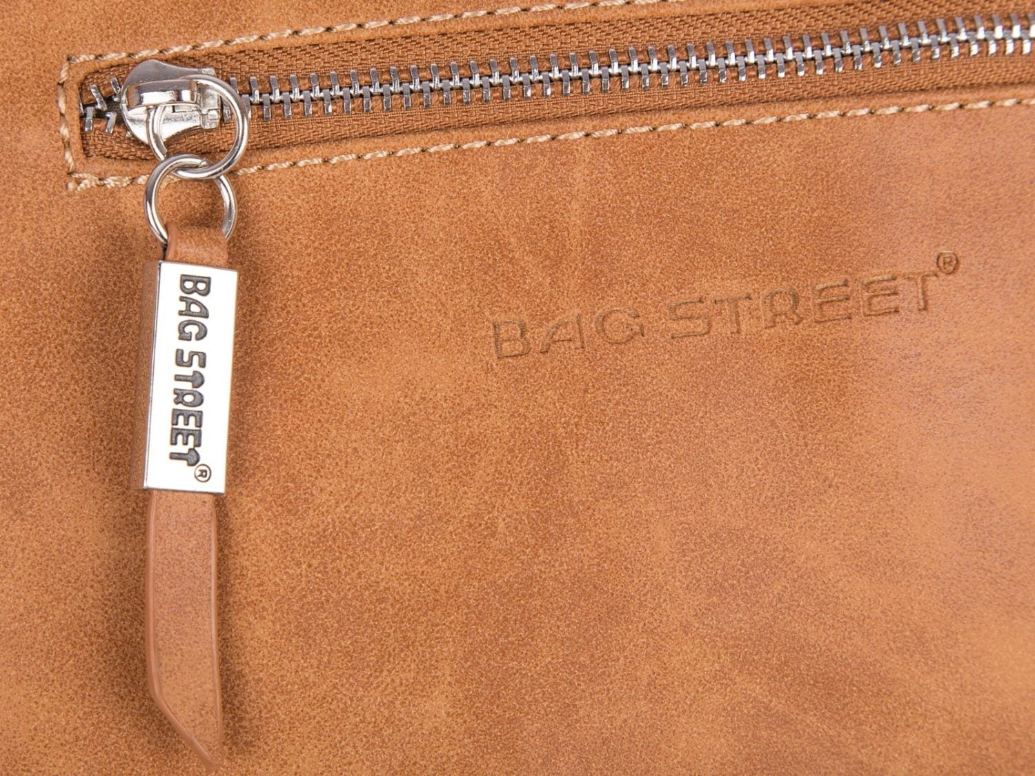 ece4e9a6463ab40c0afa6581302e25d3