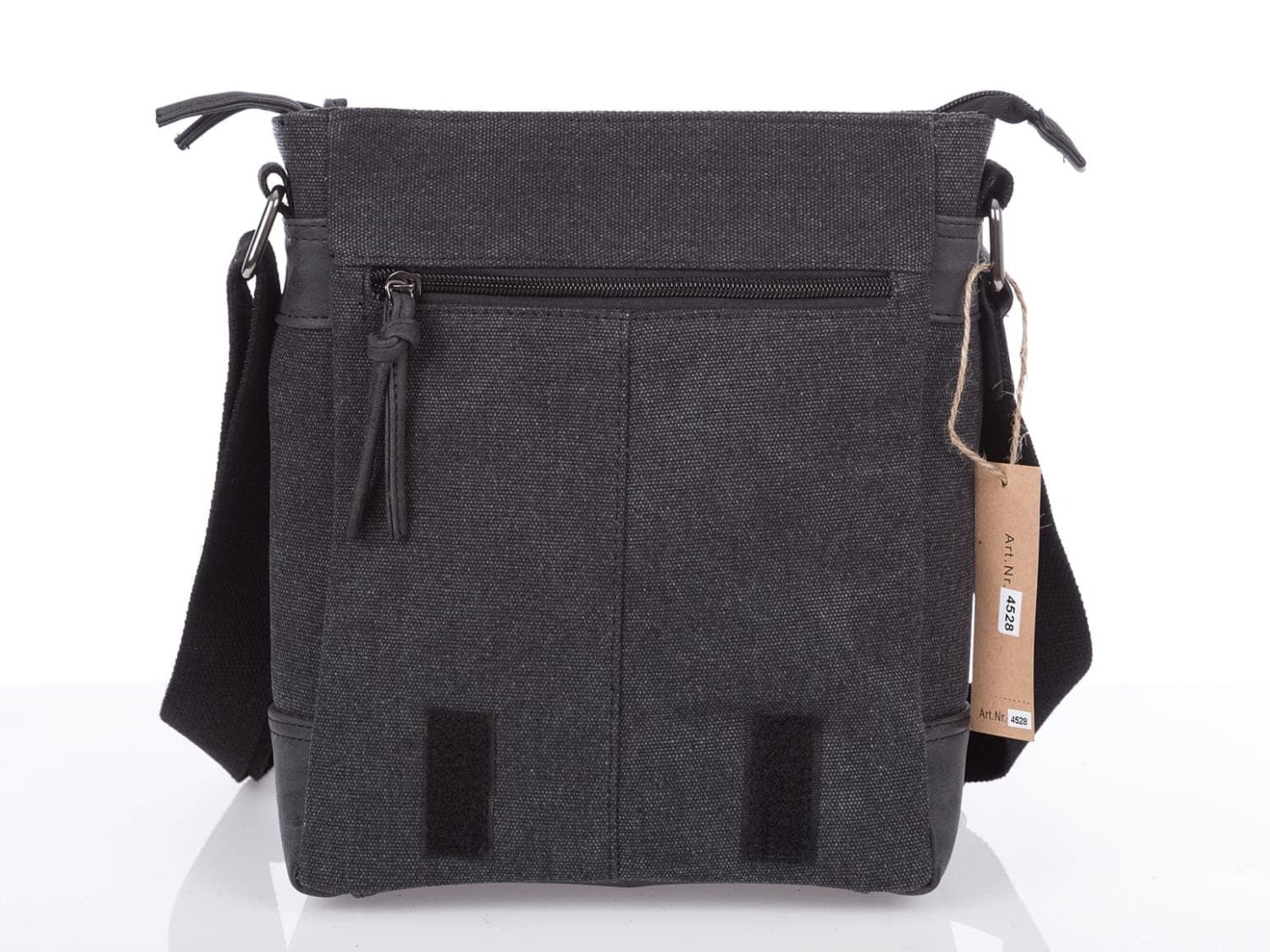 ad163f57de13f1300317f36e86b4cacb