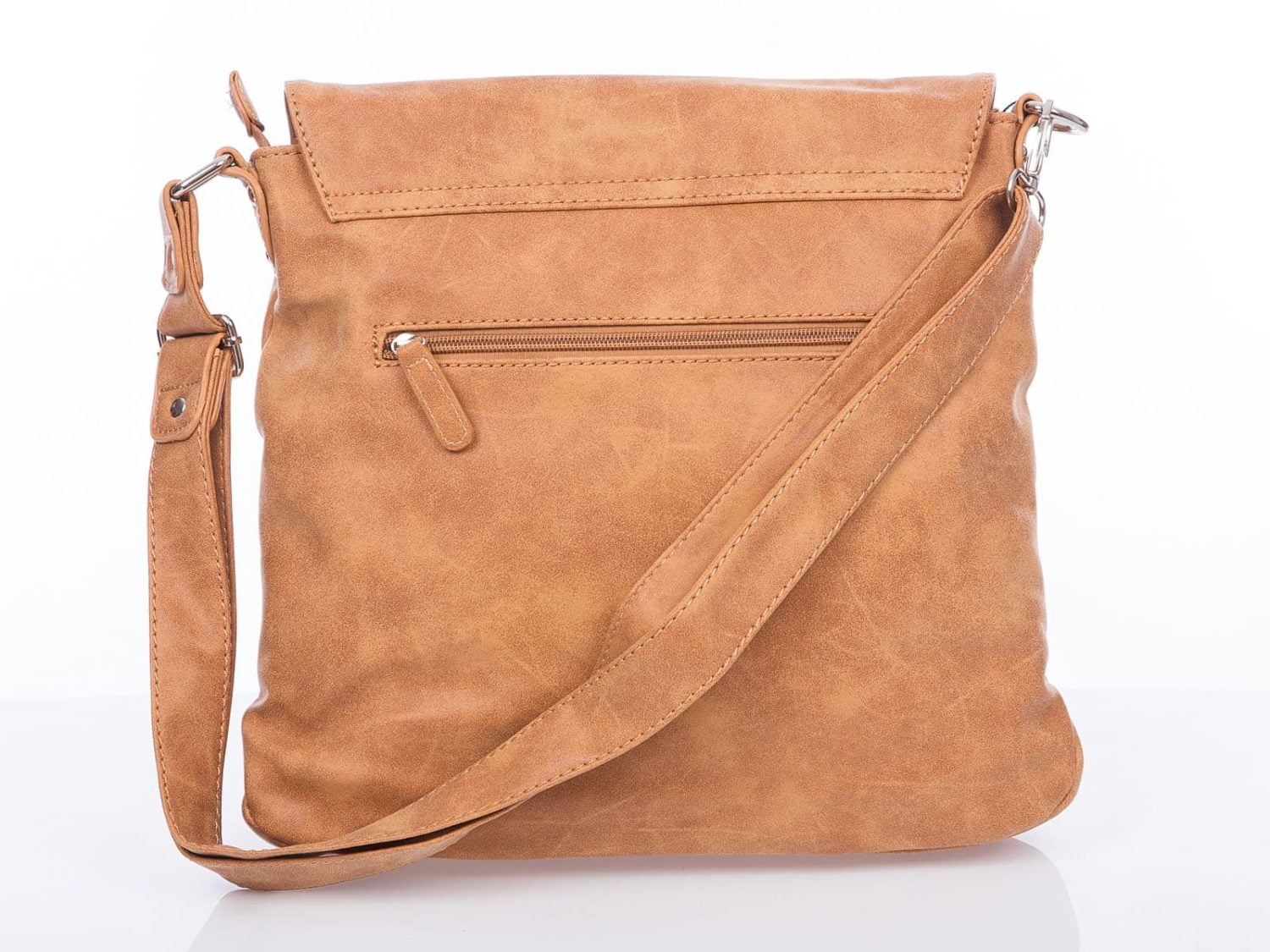 c210597b48715b2233d24b48c3d6167d